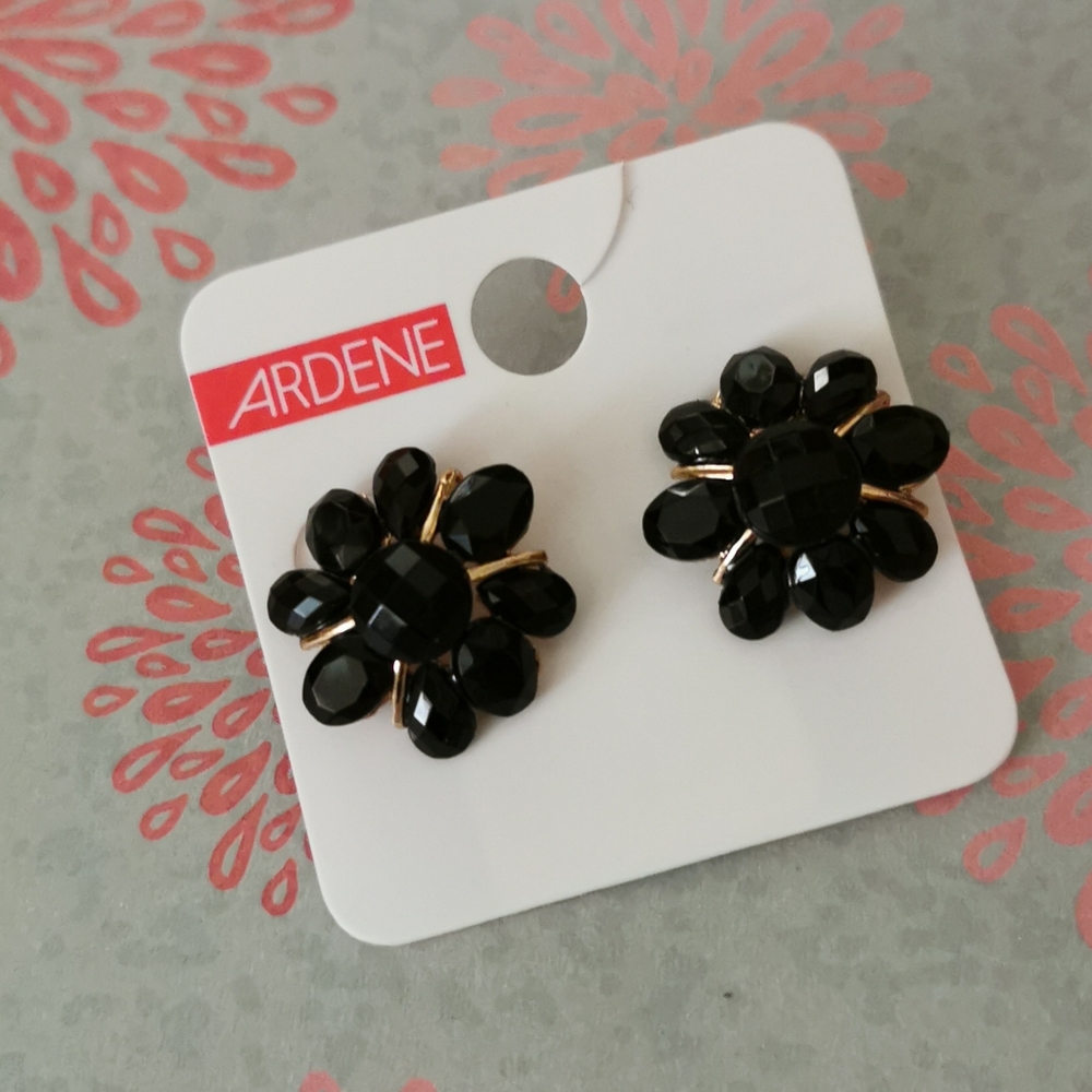 Black flower earrings